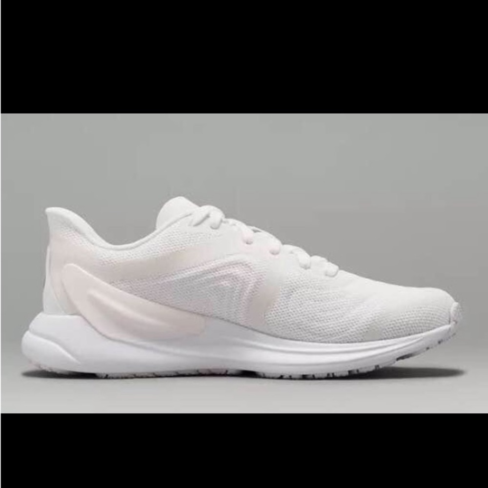 Brand New - Lululemon BlissFeel 2 - never worn